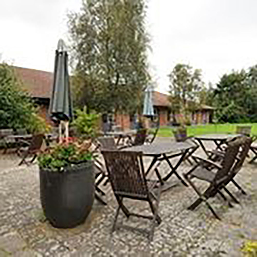 Lynggaarden Hotell 3*