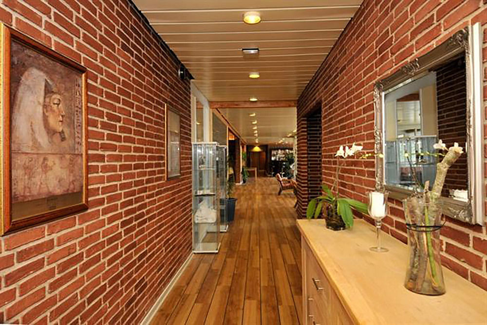 Hotel Lynggaarden 3*